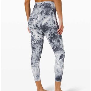 Lululemon Wunder Under High-Rise Tight 25"Luxtreme